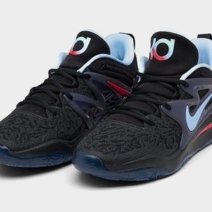 Brand New! Nike Men’s Sneaker Size 11 Black/Royal Tint-Lt Crimson